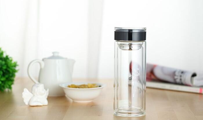 玻璃杯生產(chǎn)廠家在多年經(jīng)營發(fā)展中，積累了豐富的經(jīng)驗(yàn)